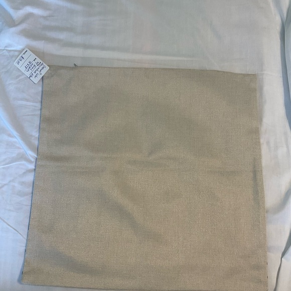 Pillow cover 18” x18” - Picture 2 of 5